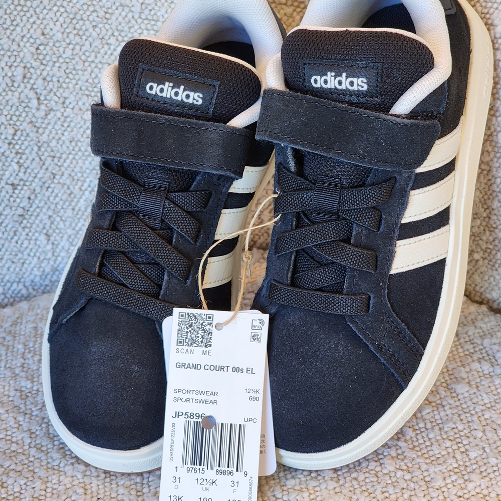Adidas Grand Court OOs Fastening Strap Casual Sneakers Kids Black Shoes Size 13K - Picture 2 of 10